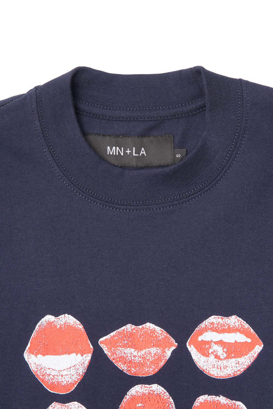 "KISS...DON'T TELL" TEE IN NAVY