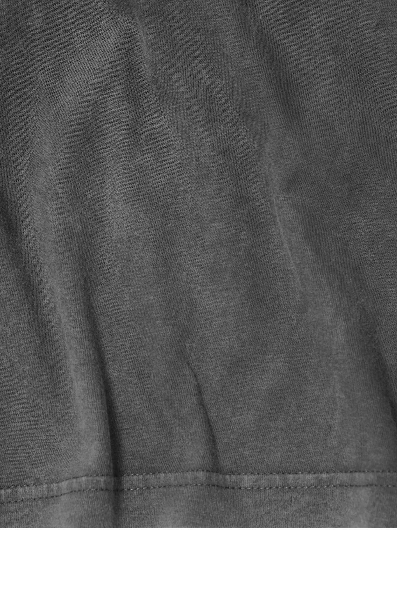 MOCK NECK LITE TEE IN CEMENT GREY