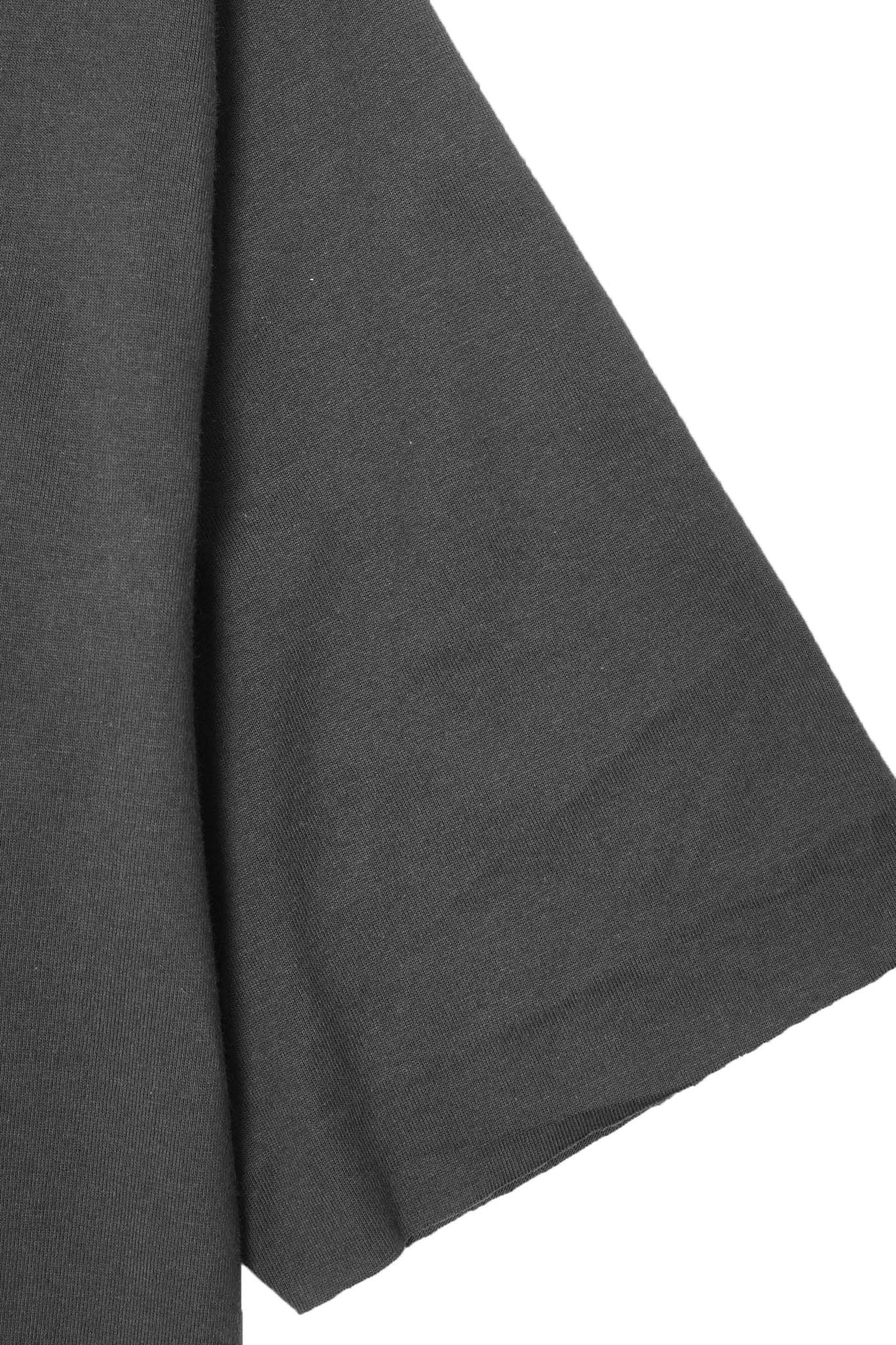 CHOP CHOP TEE IN CHARCOAL GREY