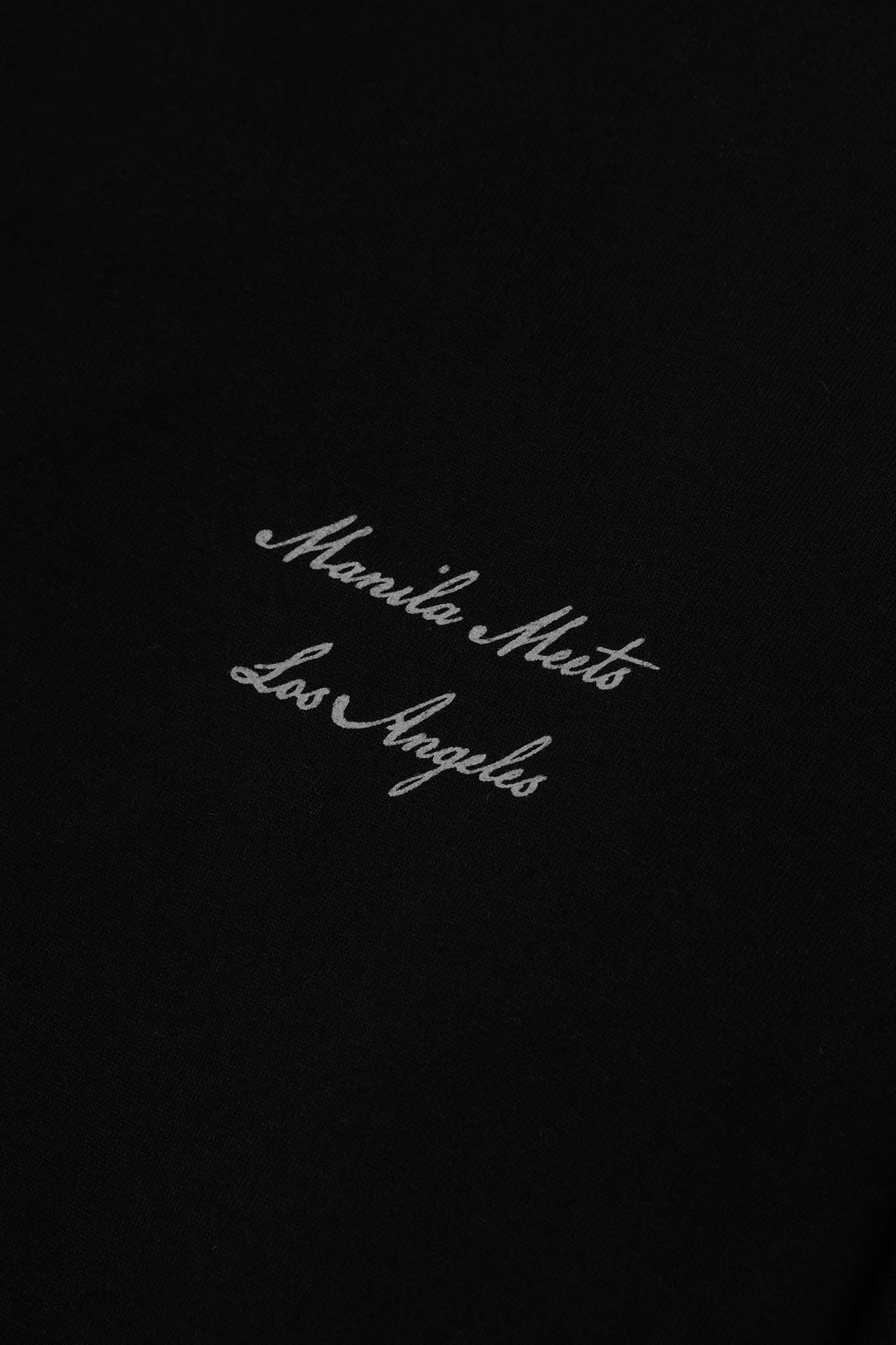 MN+LA™ SCRIPT LOGO TEE IN CAVIAR/CEMENT