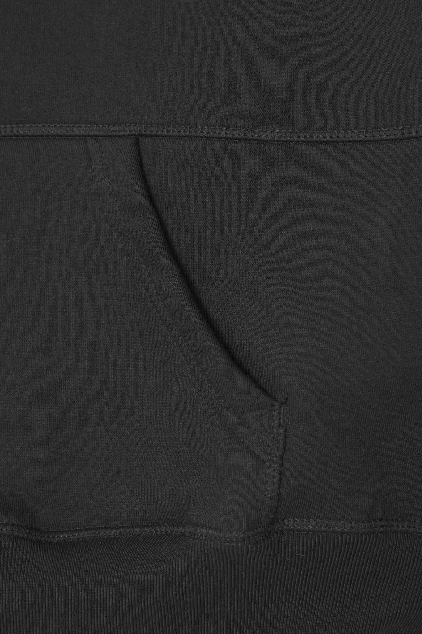 SHINOBI HOODIE IN CAVIAR