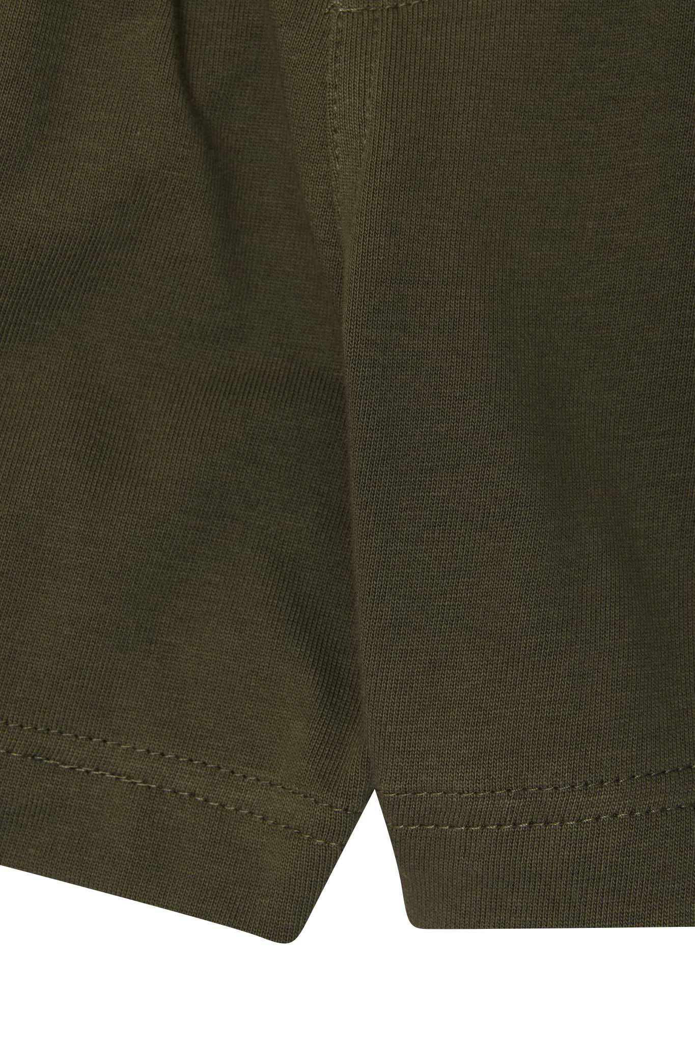 PLEATED HOUSE SHORTS IN DARK MOSS