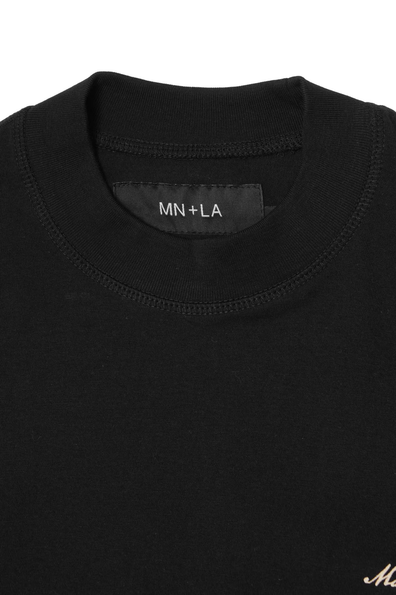 MN+LA™ SCRIPT LOGO TEE IN CAVIAR/BONE