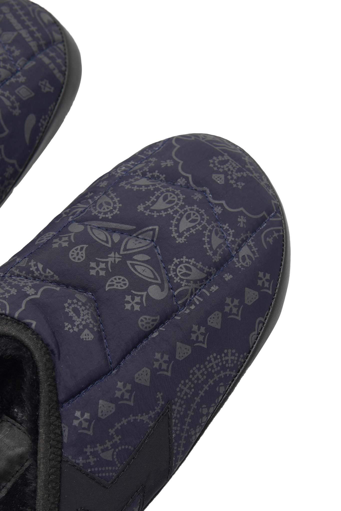 SHINOBI CLOGS IN DUSK PAISLEY
