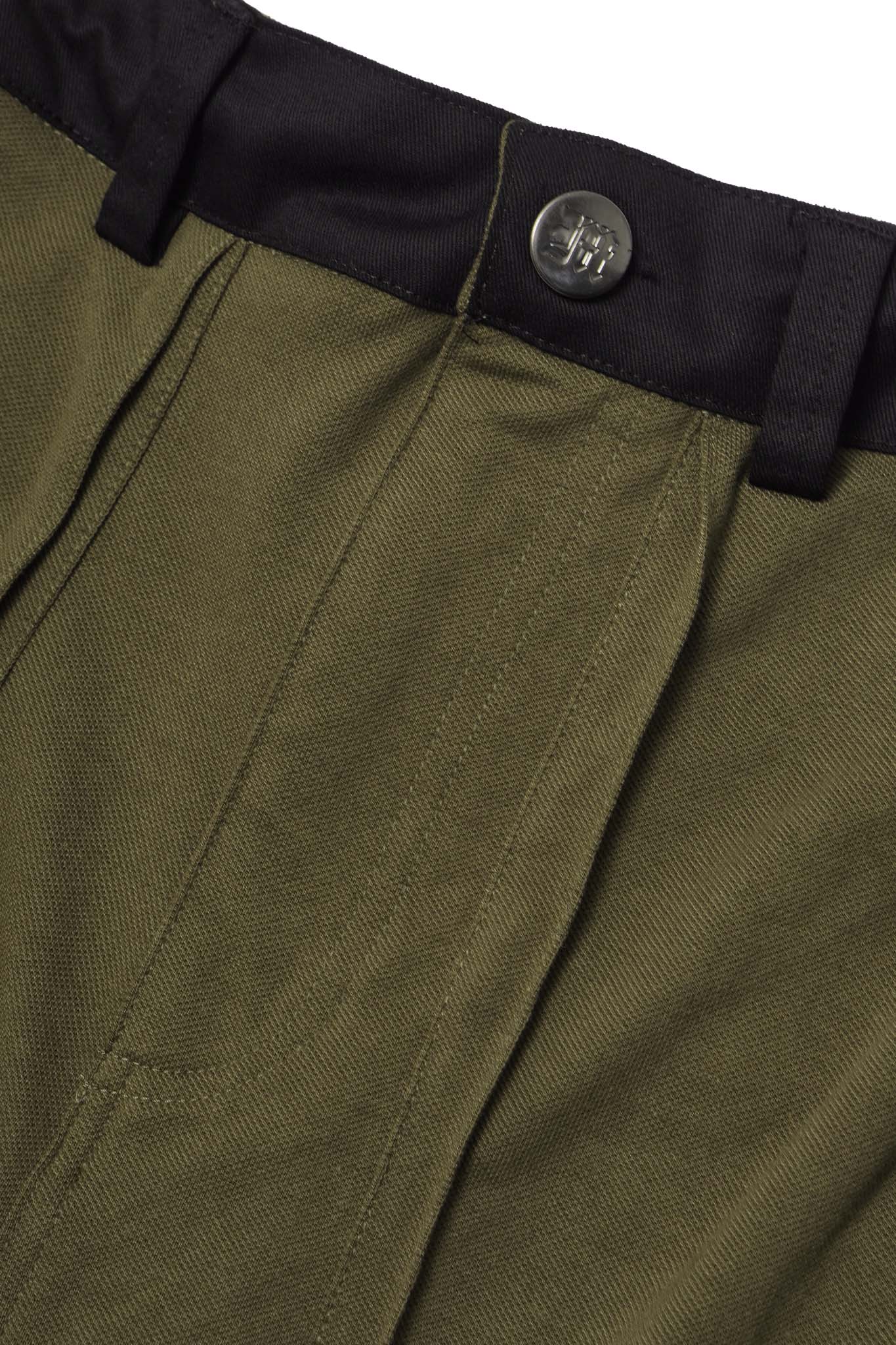 M+ OVERPOCKET PHAT SHORTS IN OLIVE
