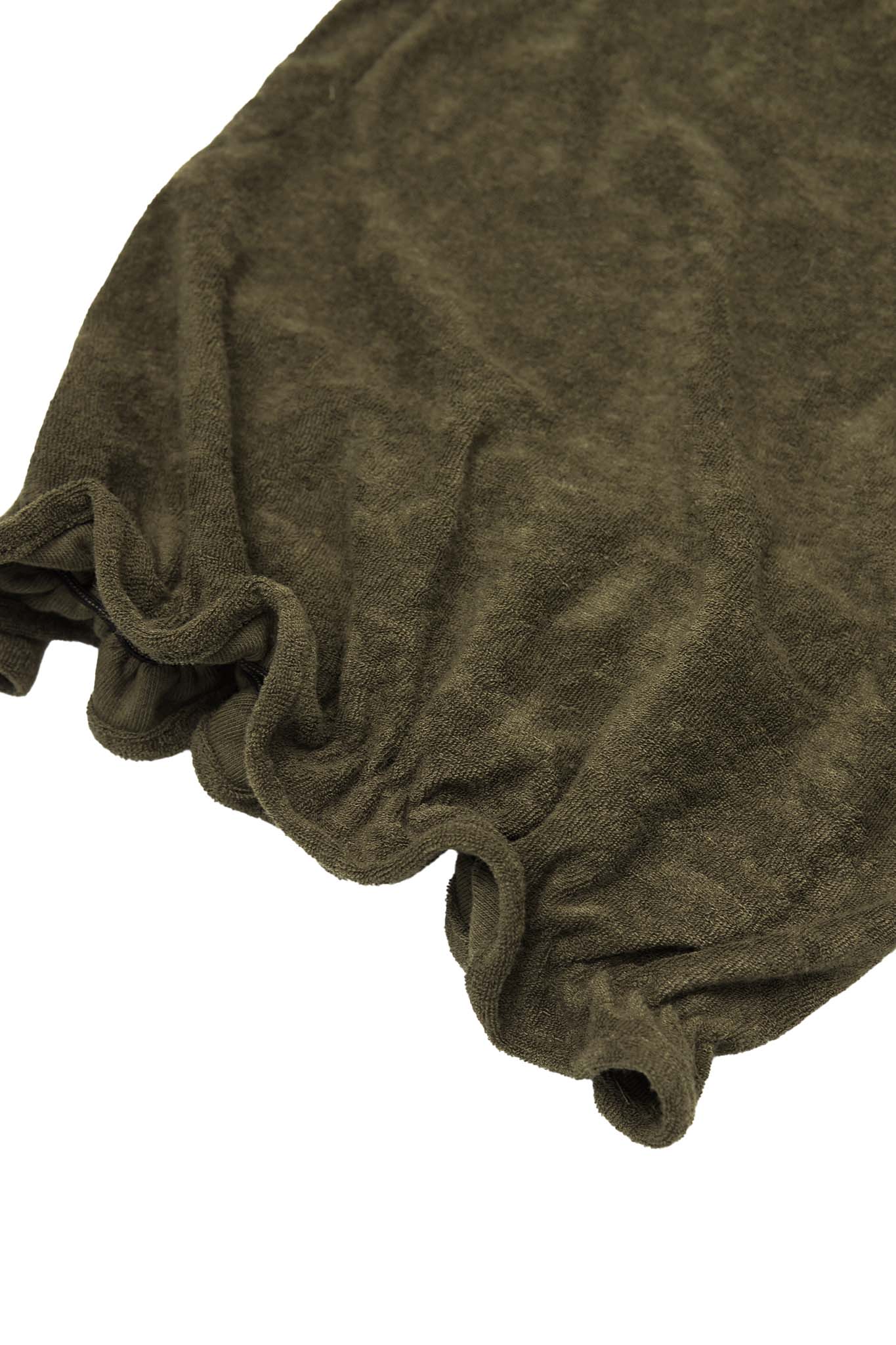 AGATHA IN OLIVE
