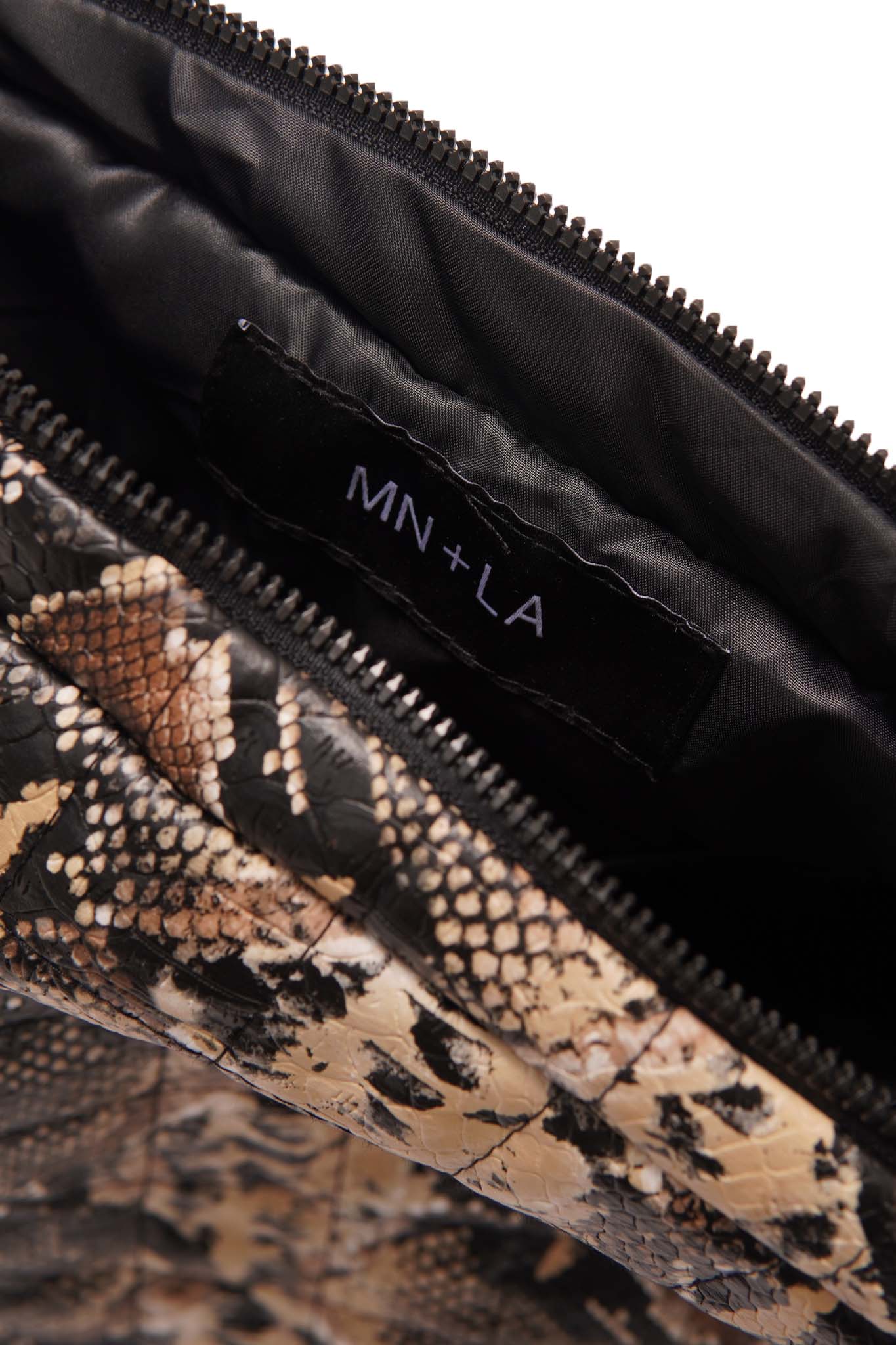 "FLOW" CROSS BAG IN PYTHON