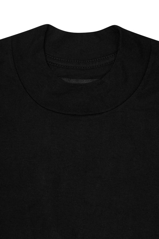 MOCK NECK TEE IN CAVIAR