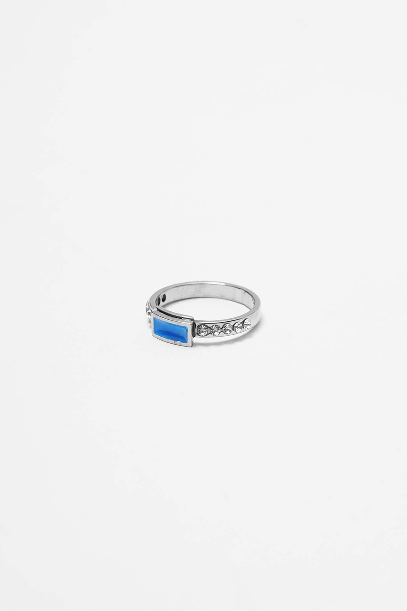 BLUE TOPAZ SILVA RING