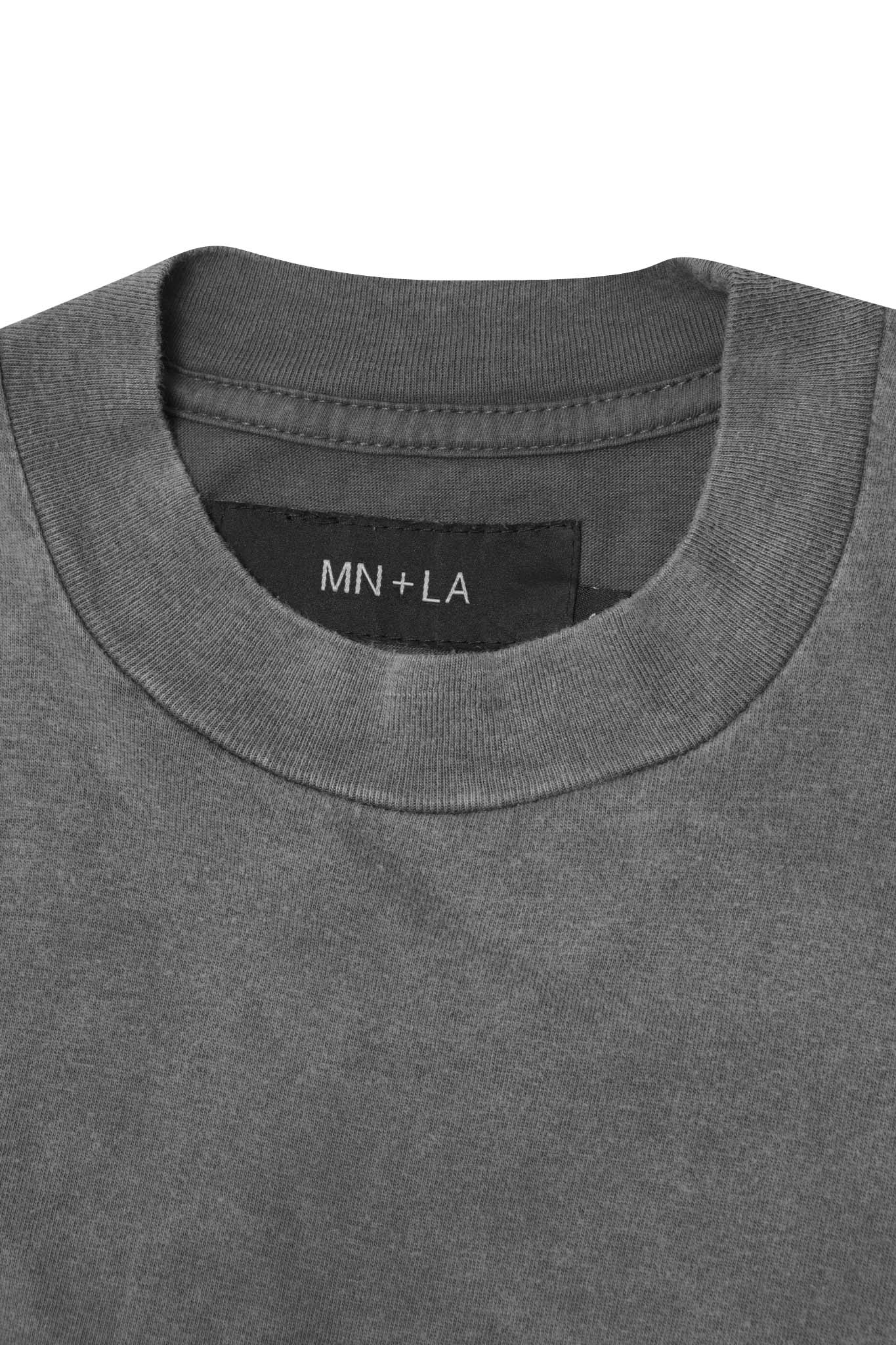 MOCK NECK LITE TEE IN CEMENT