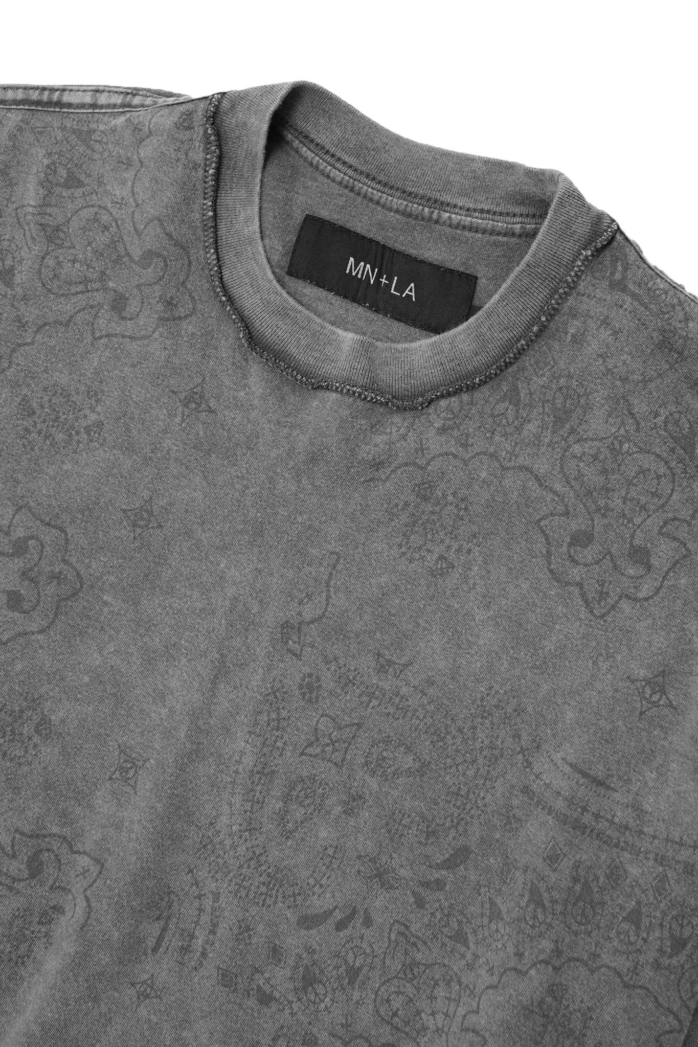 BOX TEE IN STONE PAISLEY