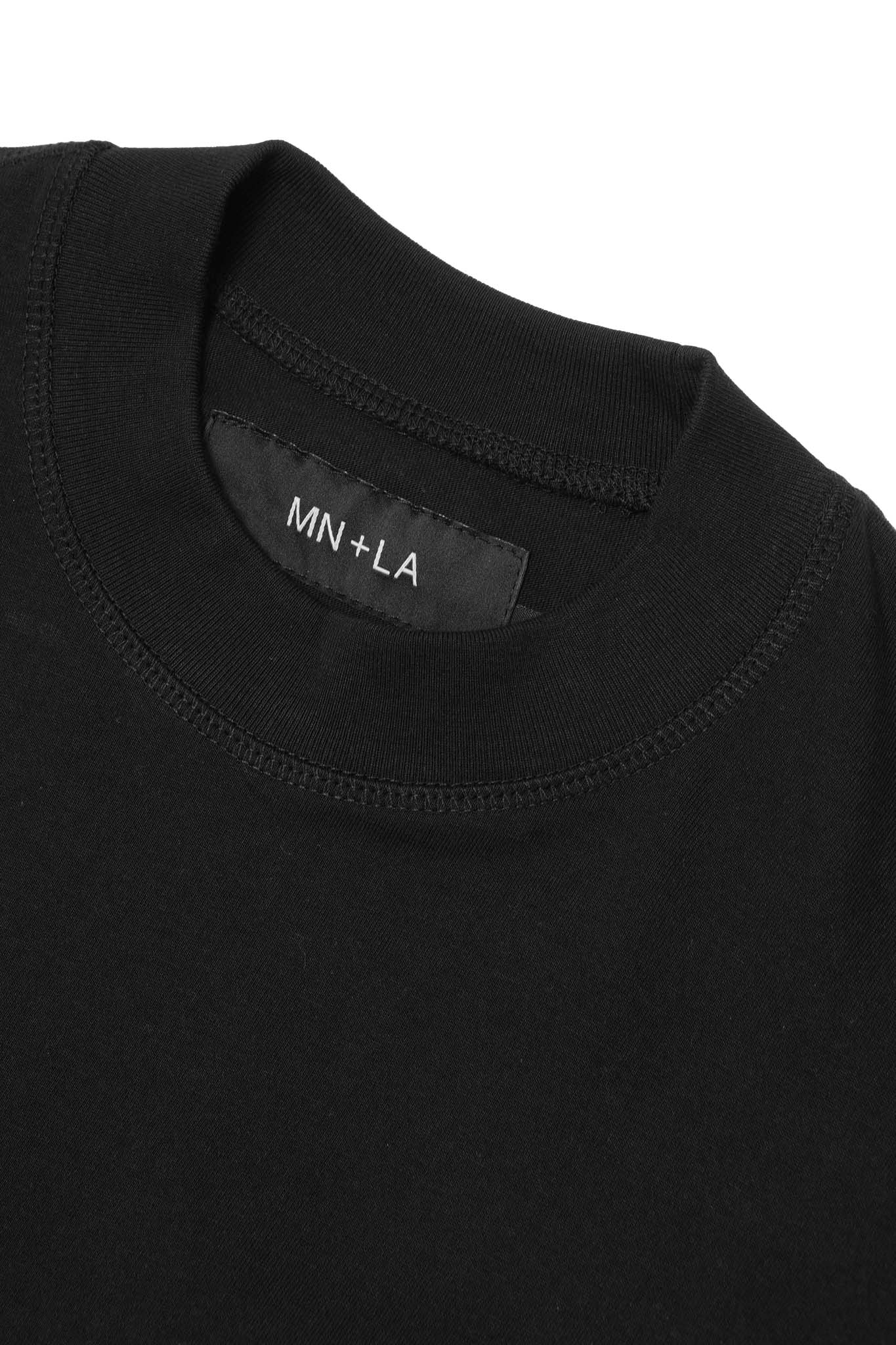 MN+LA™ SCRIPT LOGO TEE IN CAVIAR/BONE