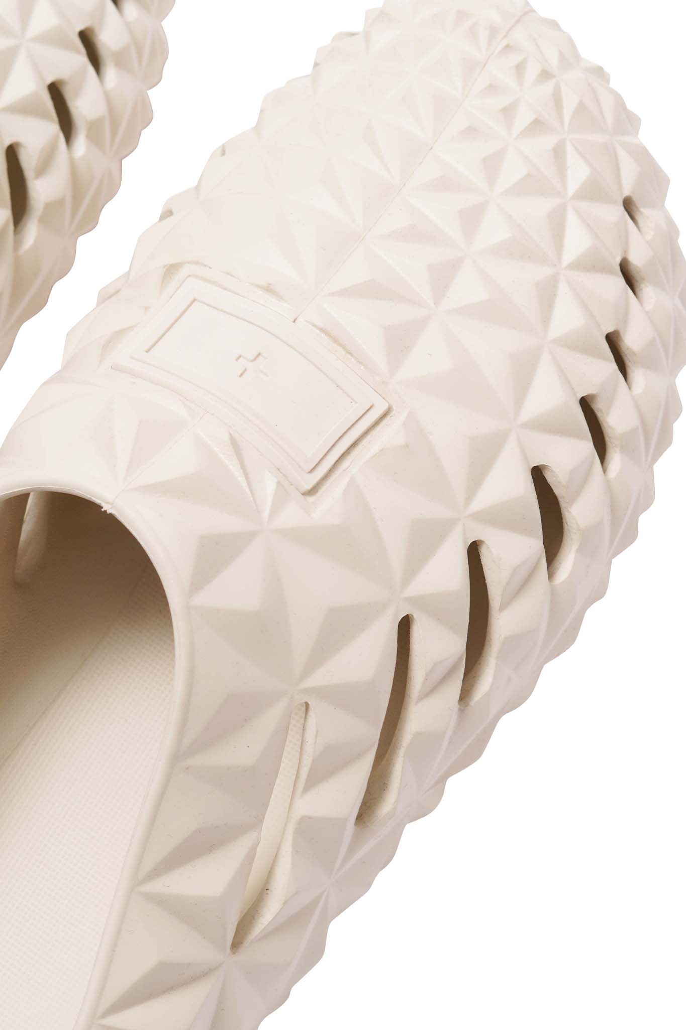 TERRA CLOGS IN FOSSIL