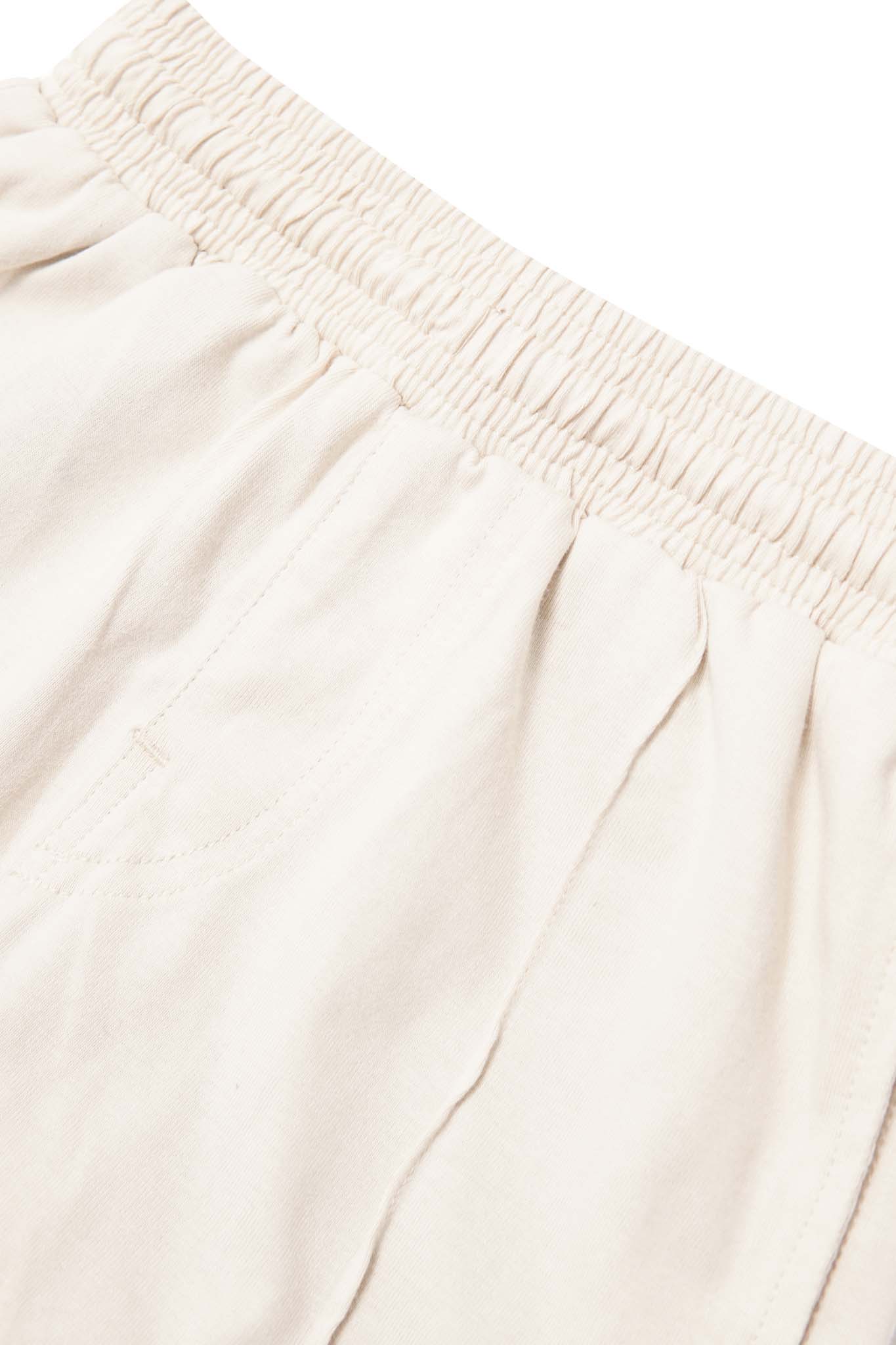 "PAINT SPLAT" LITTLE HUMAN™ PLEATED SHORTS IN OAT