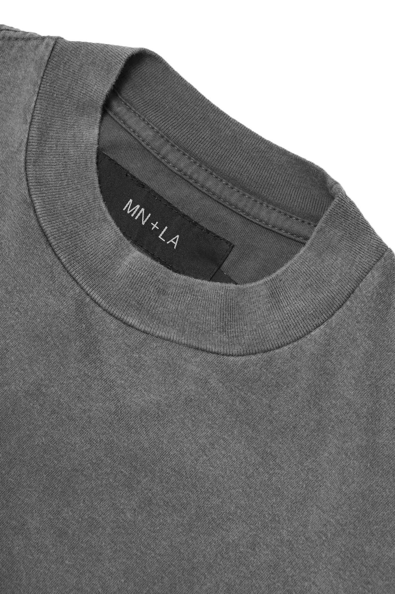 MOCK NECK LITE TEE IN CEMENT