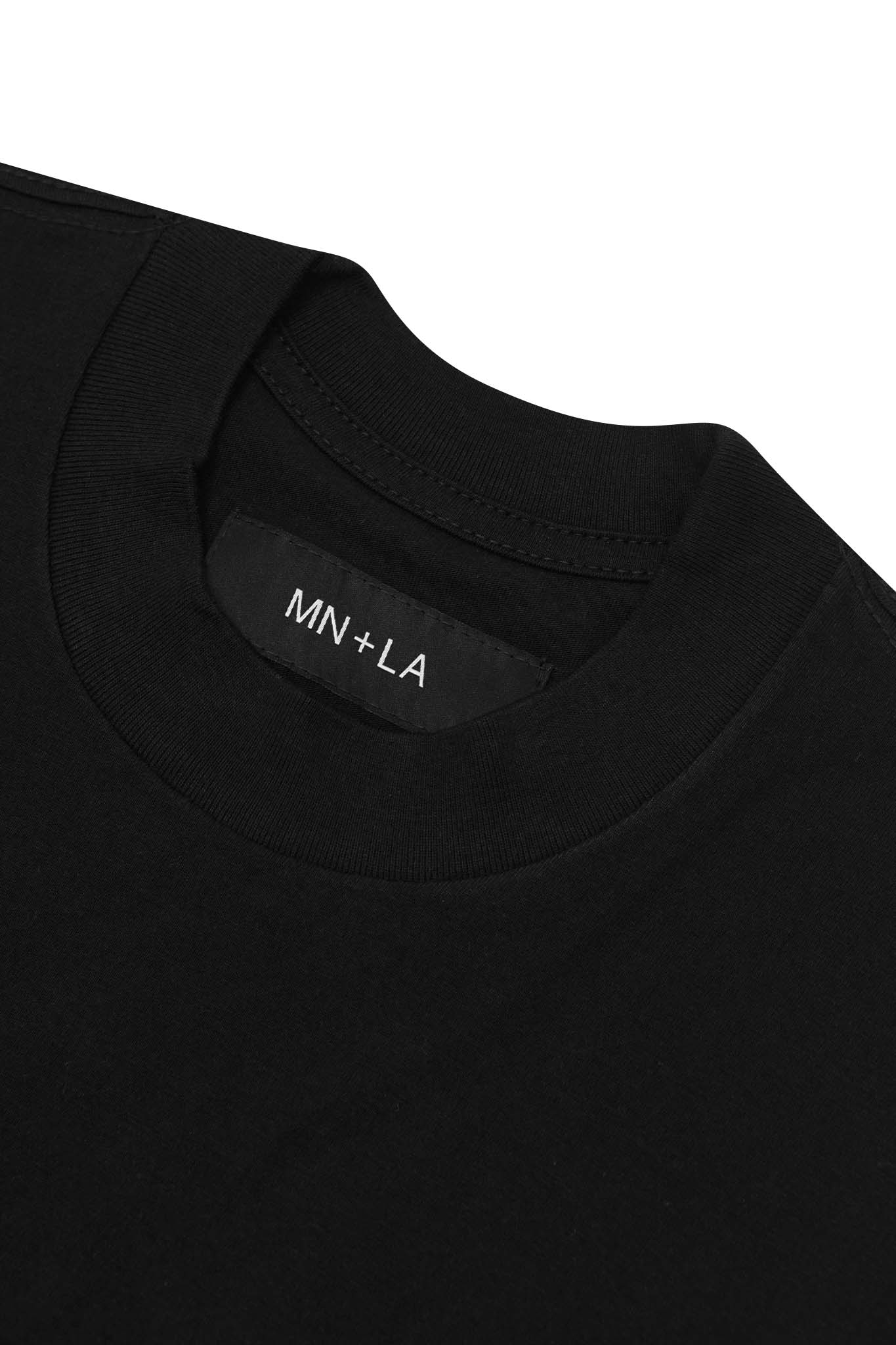 BOX LITE TEE IN CAVIAR