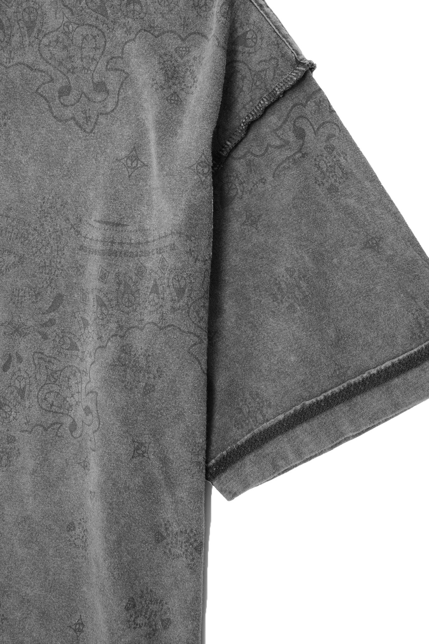BOX TEE IN STONE PAISLEY