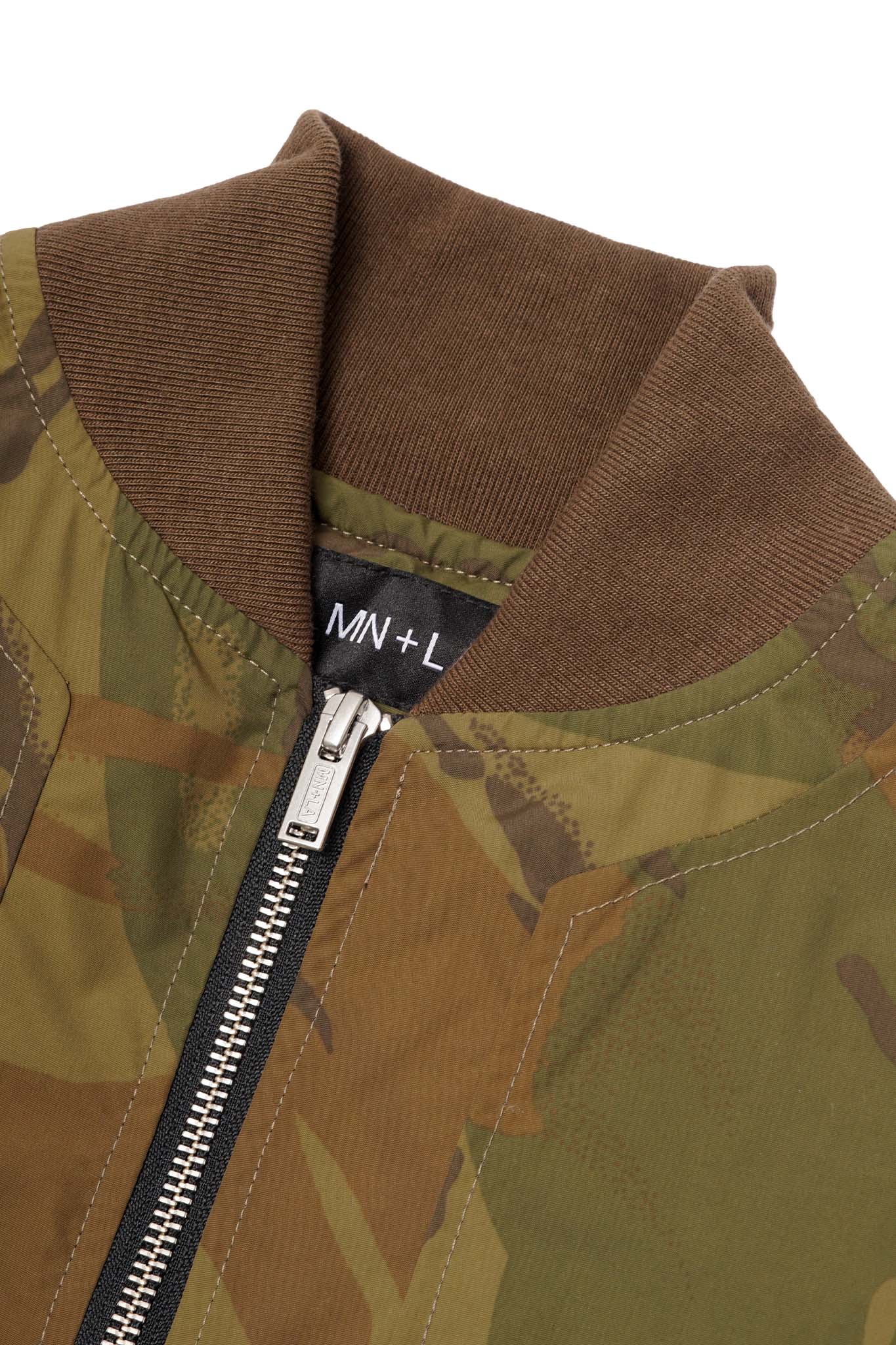 "FLOW" BOMBER JACKET IN JUNGLE CAMO