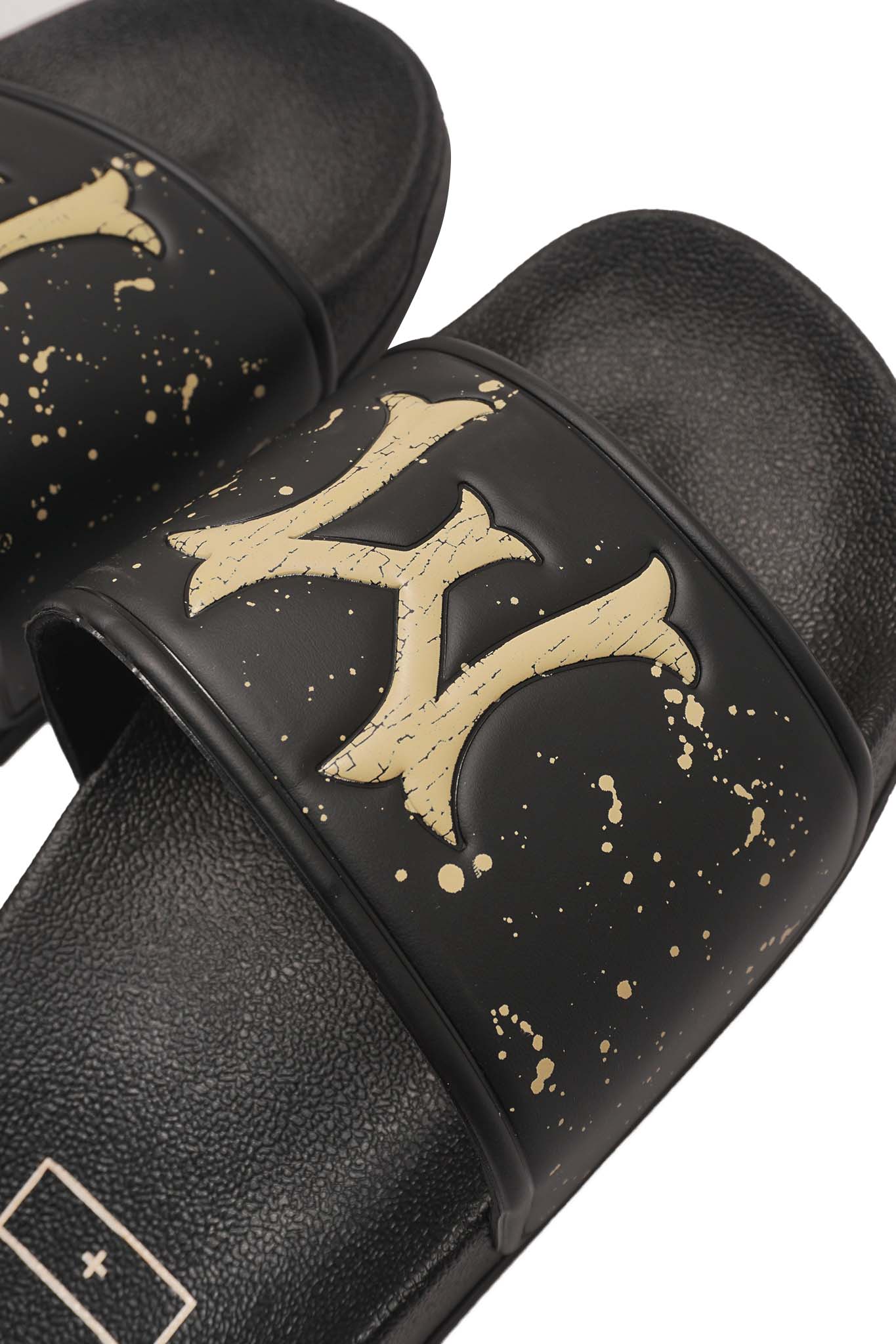 "HITTER" SLIDES IN BONE