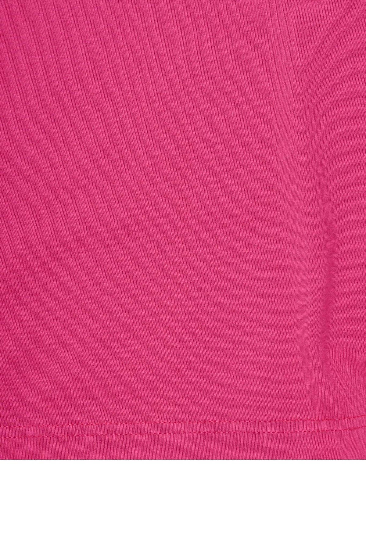 "SPIRIT WALKER" ULTRA HEAVY TEE IN STATIC PINK