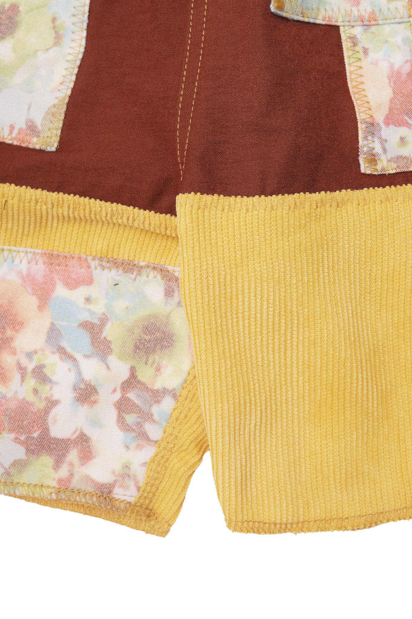 "SUN FIELD" LOUNGE SHORTS