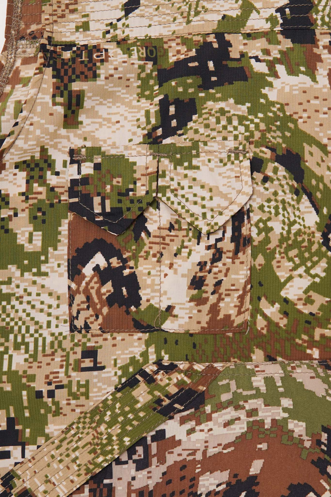 SHINOBI VEST IN DUCK DIGI CAMO