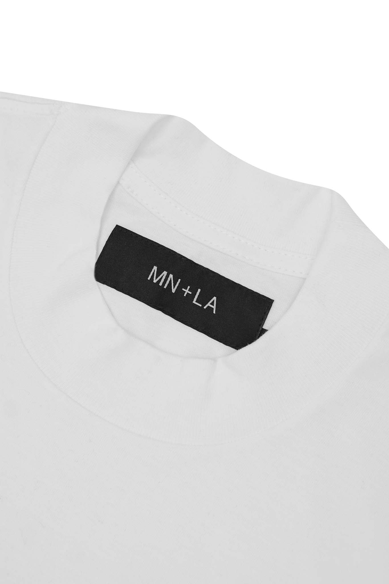 "TRES" TEE IN WHITE