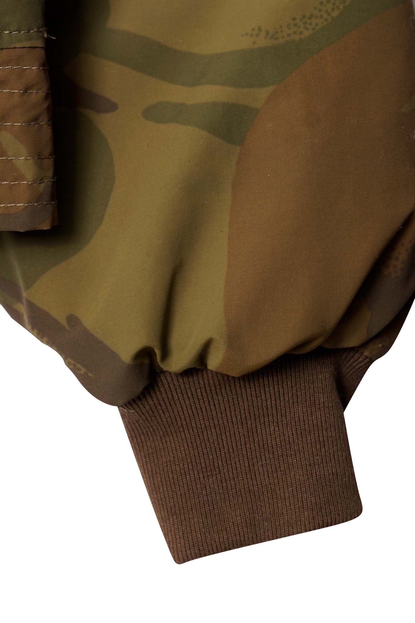 "FLOW" BOMBER JACKET IN JUNGLE CAMO