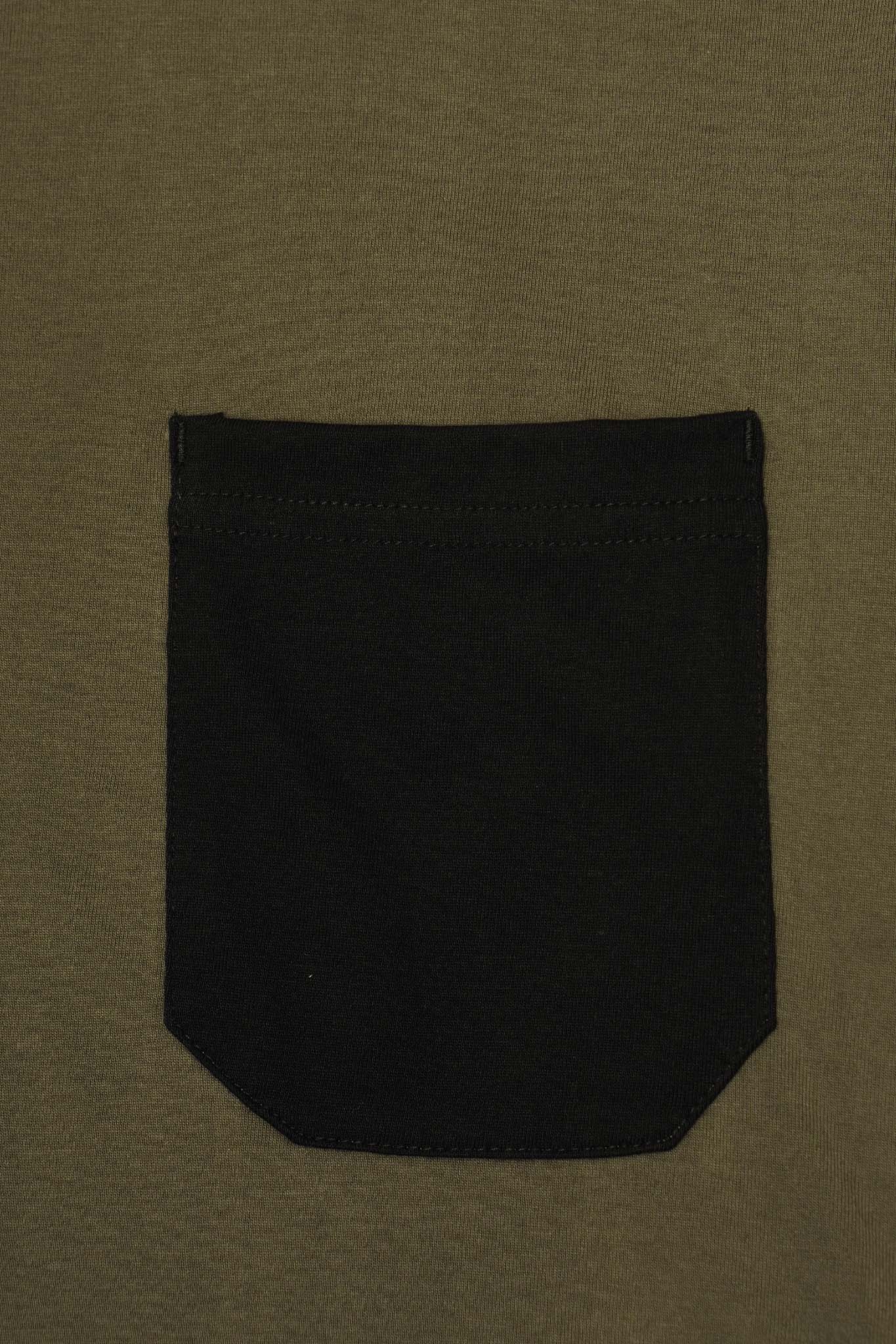 FORGED POCKET TEE IN OLIVE