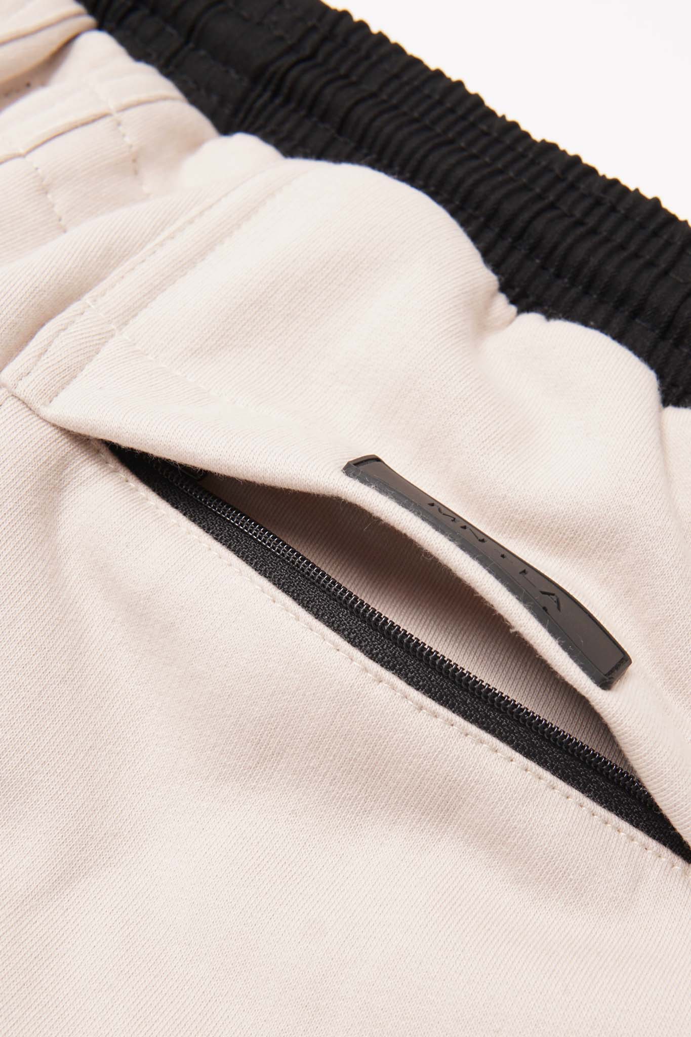 SWEATSHORTS IN FOSSIL