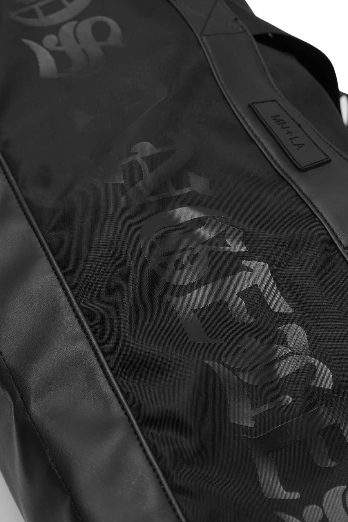 MN+LA™ WEEKENDER NYLON MONEY BAG