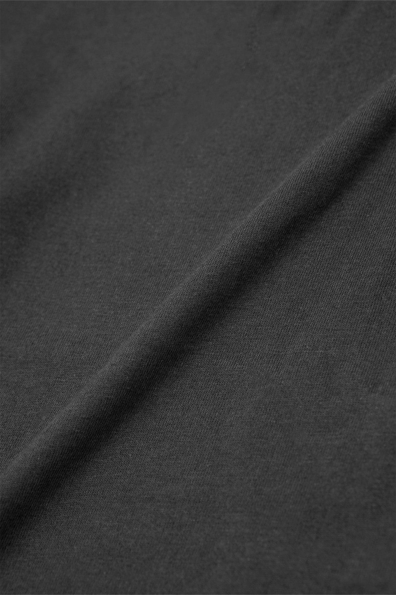 BOX TEE IN CHARCOAL GREY