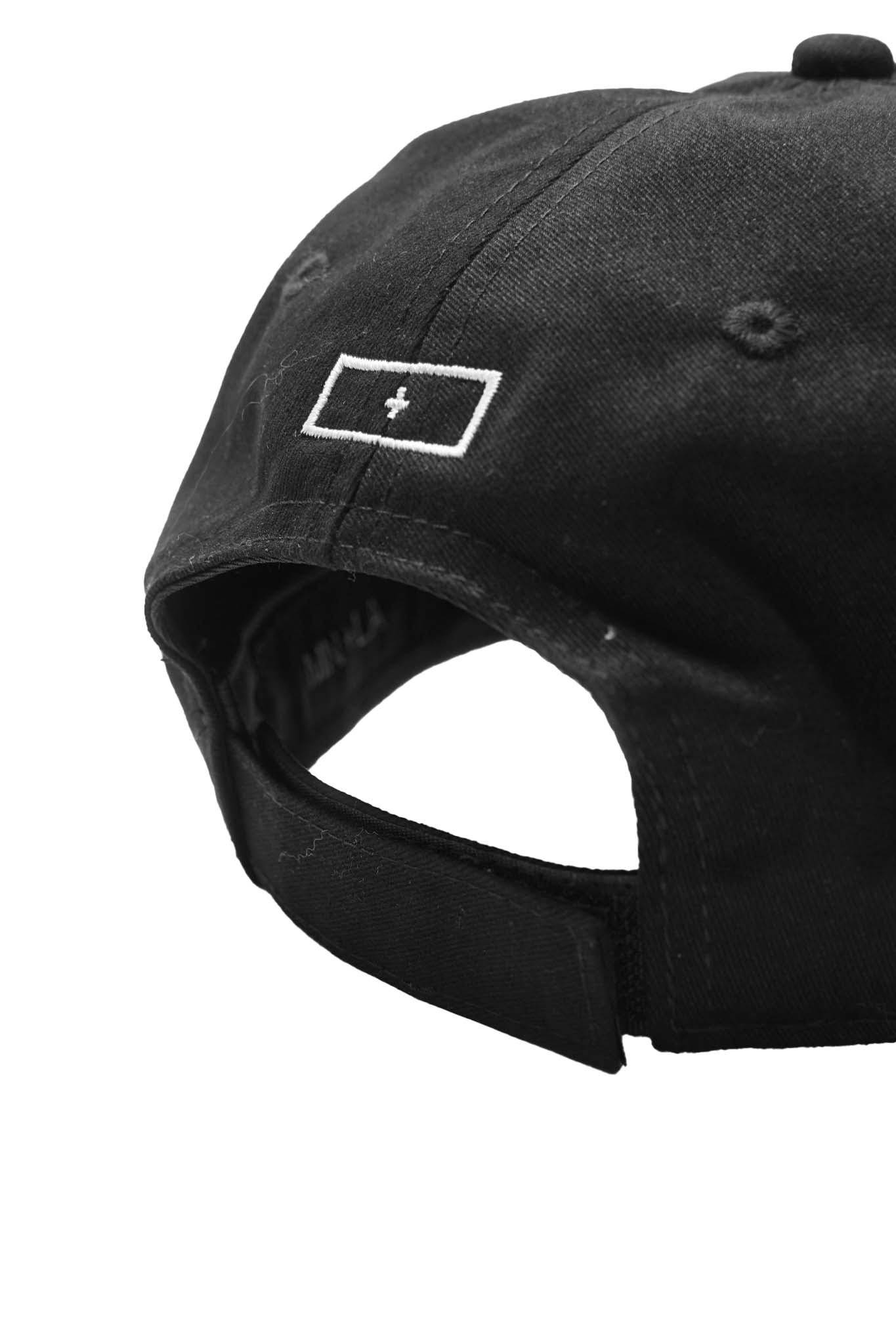 "HITTER" V3 5 PANEL HAT IN ANTHRACITE/WHITE