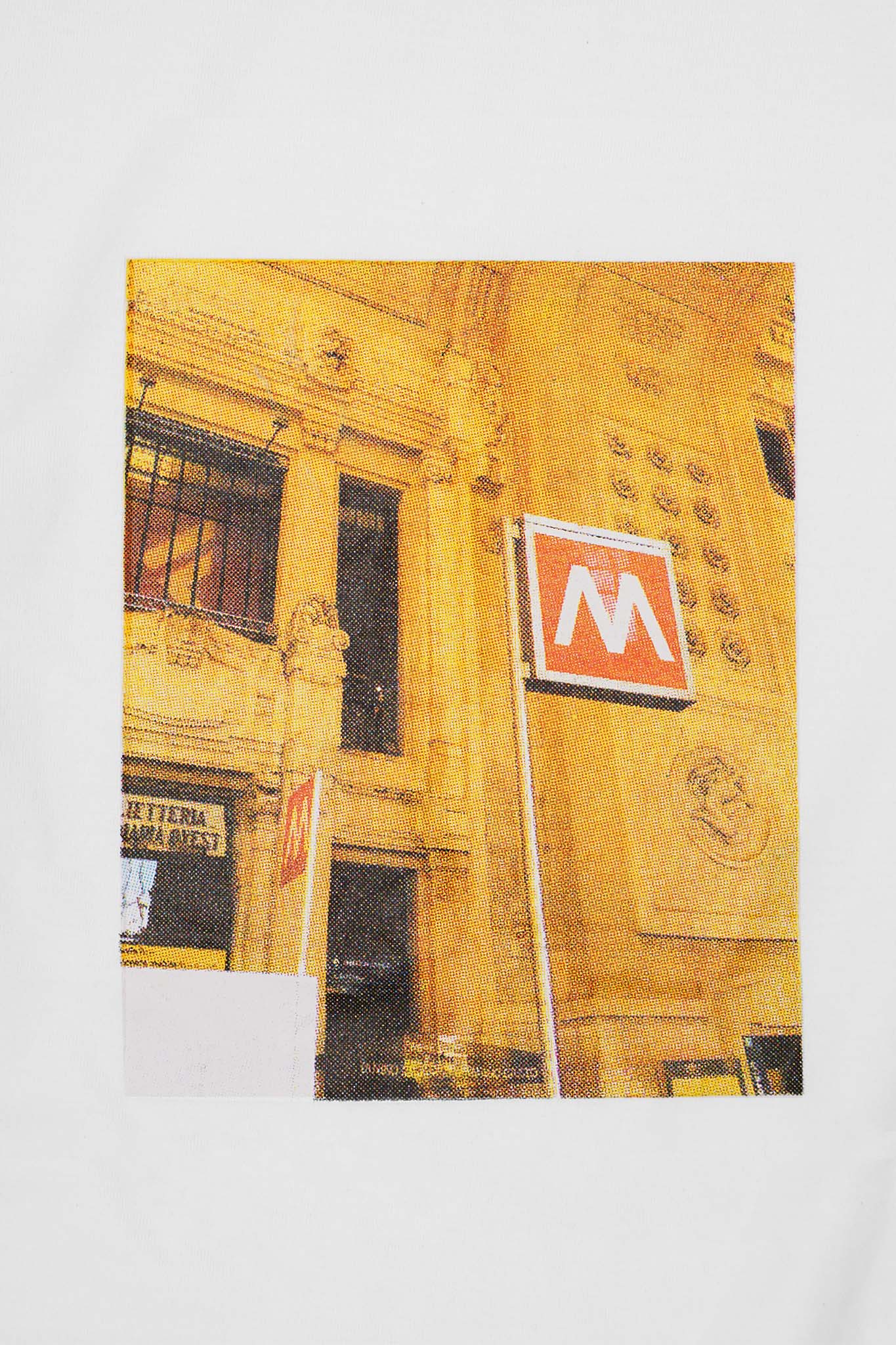 "METRO" TEE IN WHITE