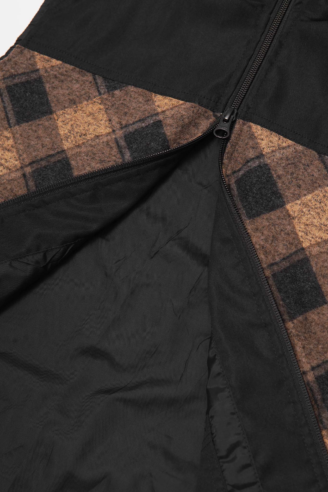 LAKESIDE VEST IN TUSCAN PLAID