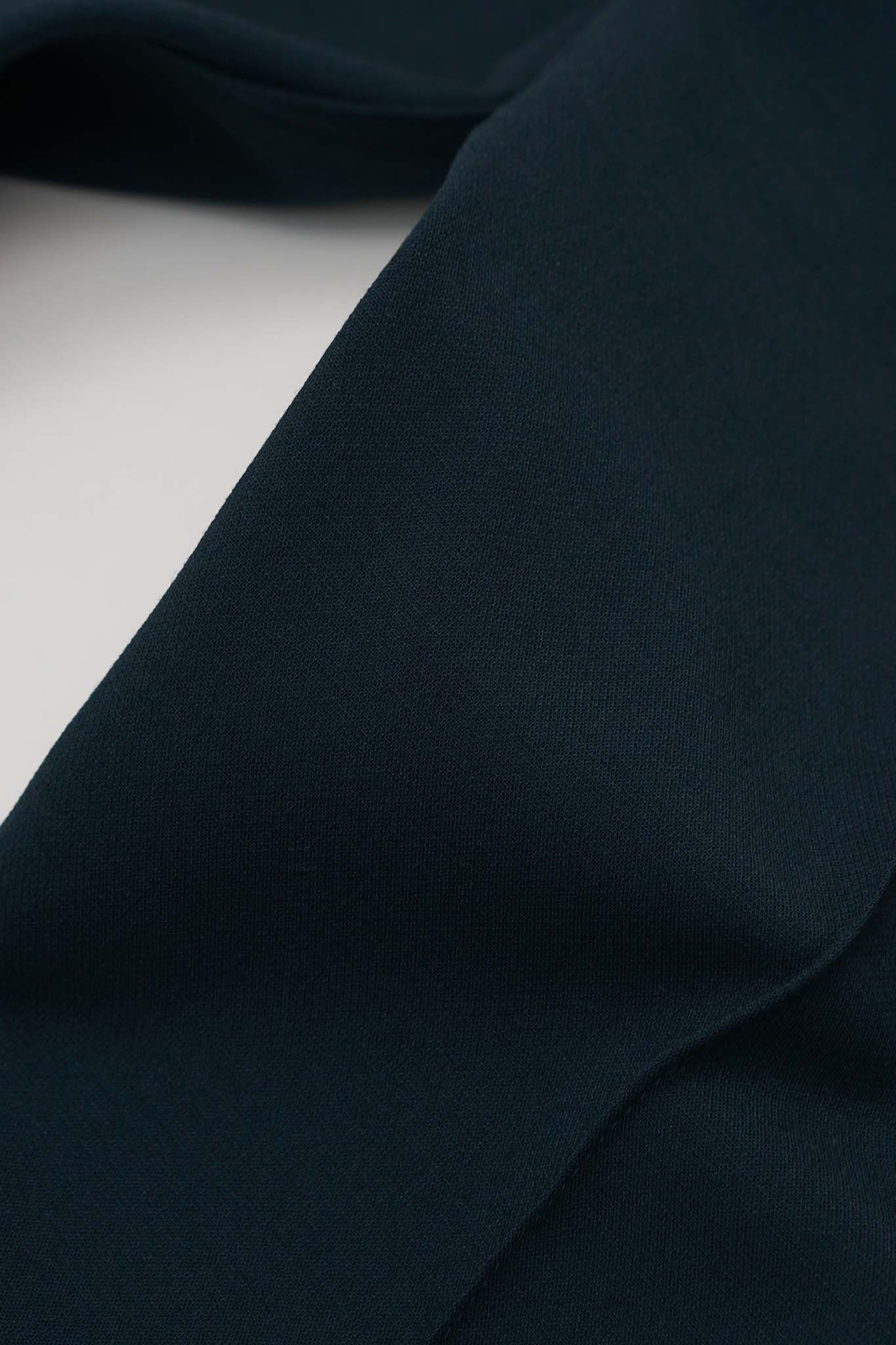 PLEATED CROPPED PANTS IN REGAL BLUE