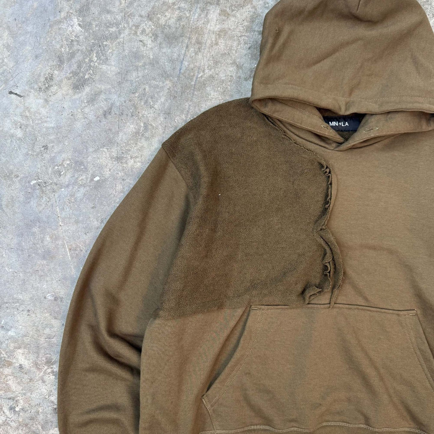 DECONSTRUCTED HOODIE IN OLIVE