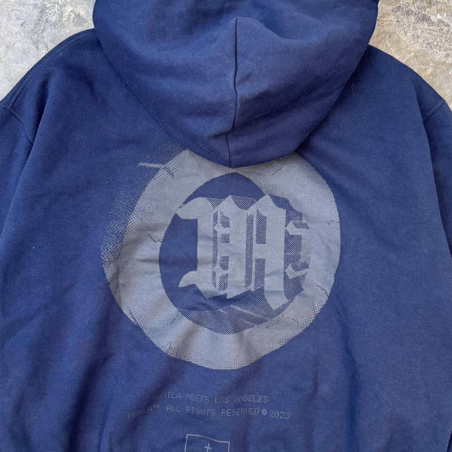 "M'$ ARTIFACT II" HOODIE IN NAVY