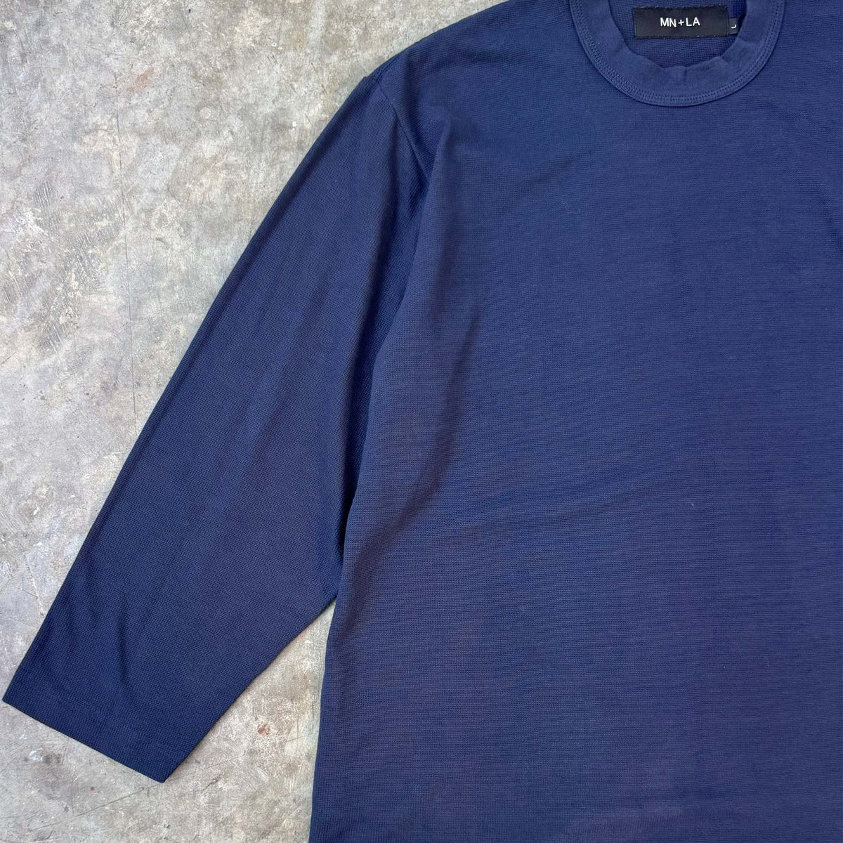 WAFFLE WEAVE LONGSLEEVE TEE V3 IN NAVY BLUE