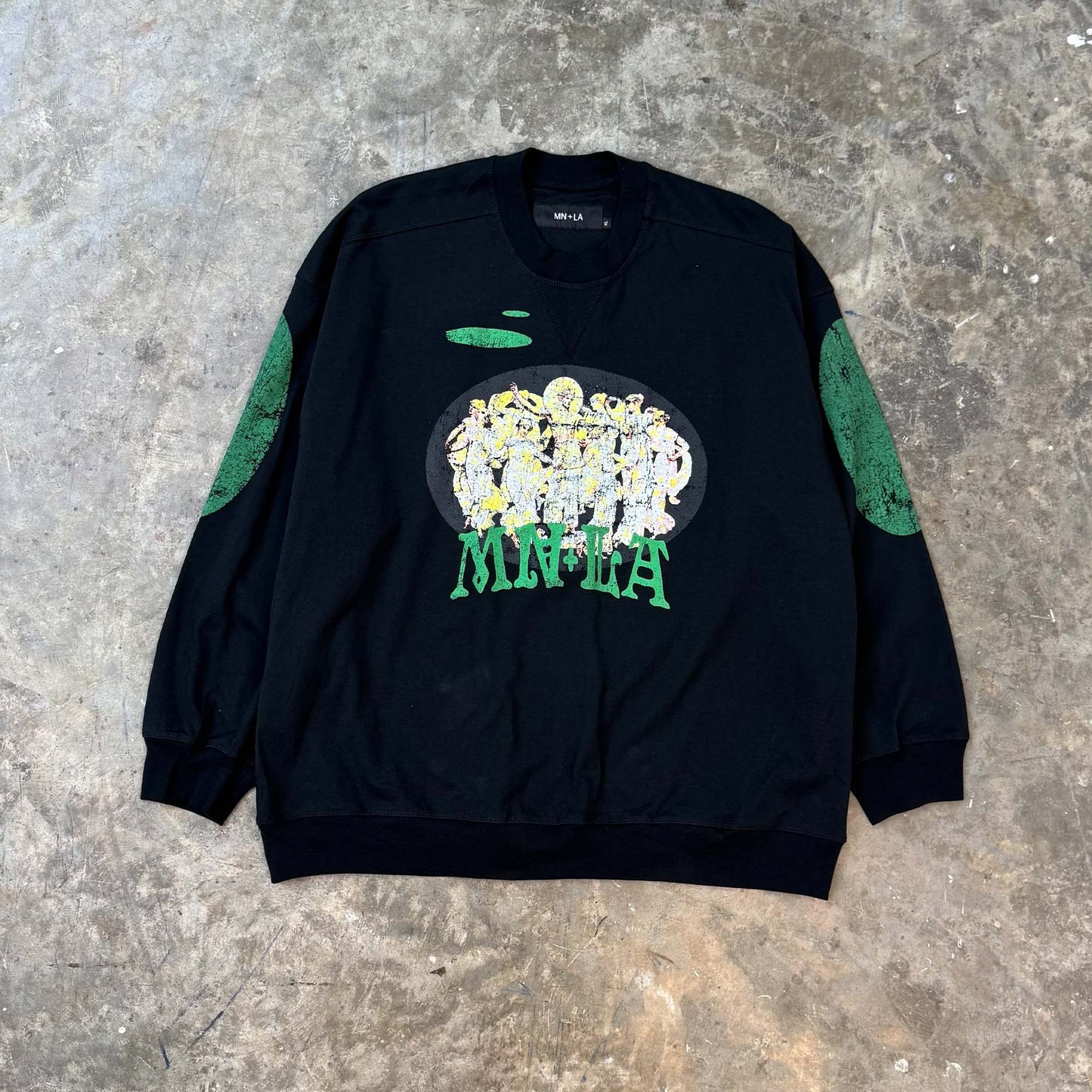 "ECHOES OF HEAVEN" SWEATSHIRT IN CAVIAR