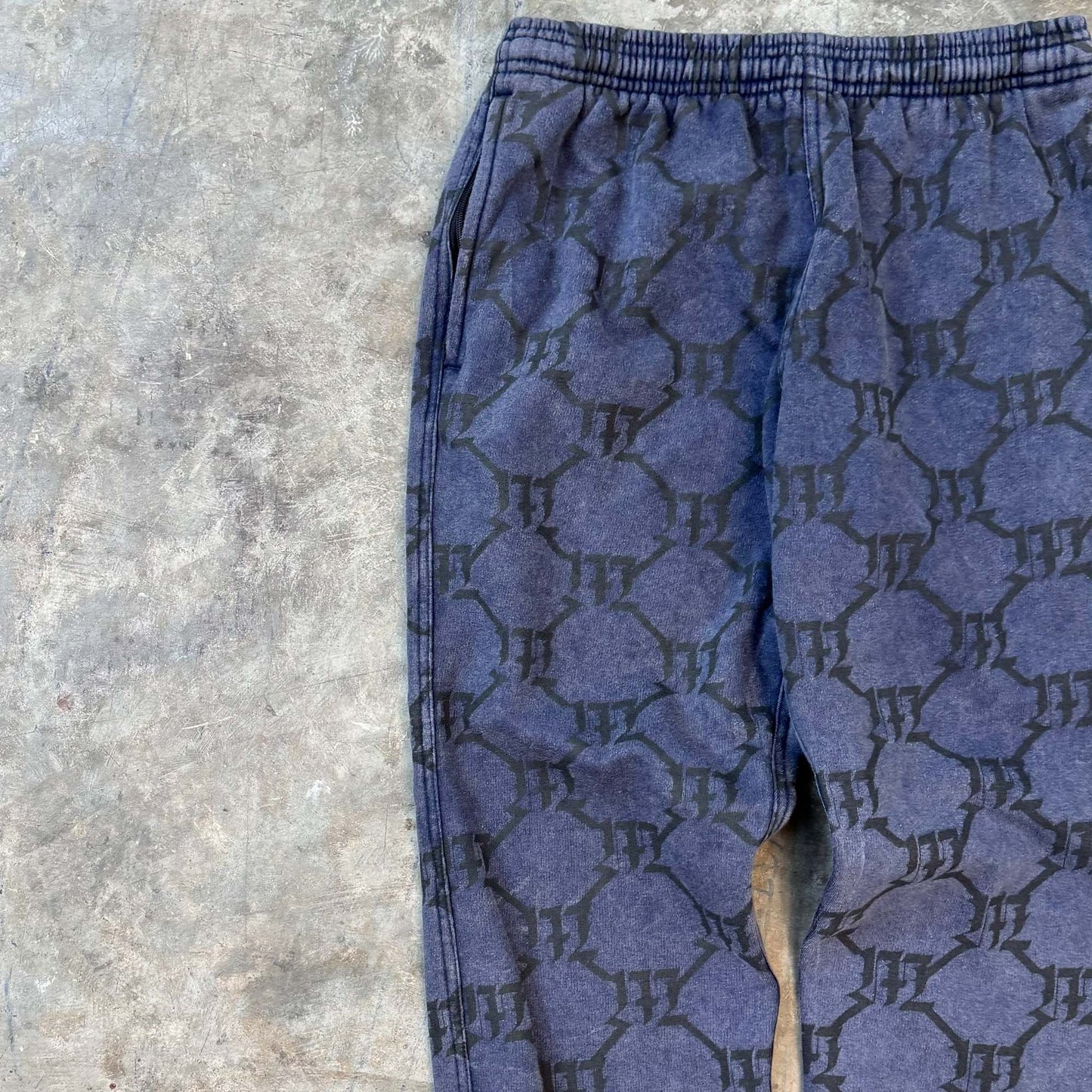 "MULTI M'$" SWEATPANTS
