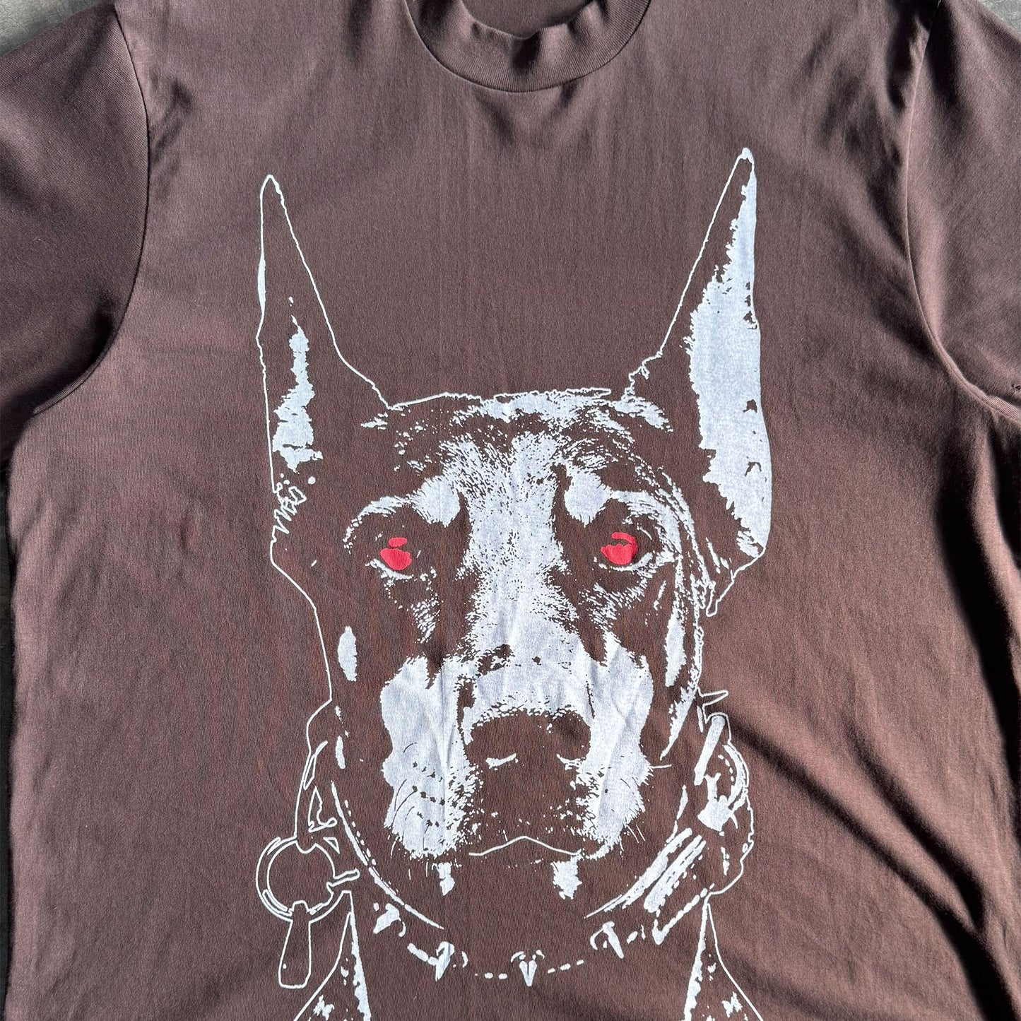 "HELL HOUND" TEE IN WOOD