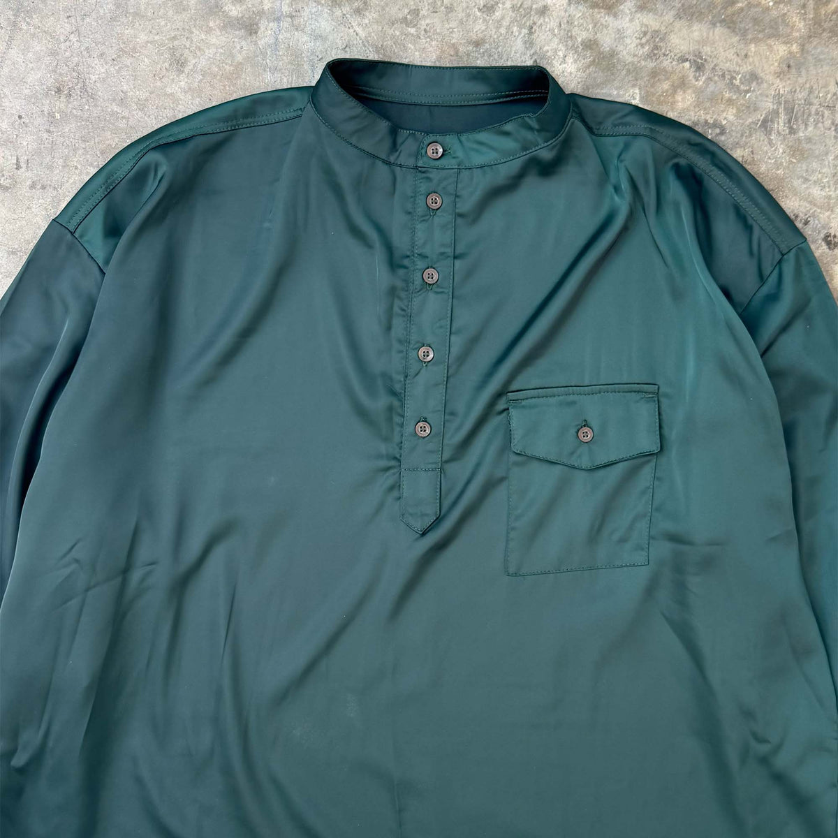 MANDARIN QUARTER L/S SHIRT IN EMERALD