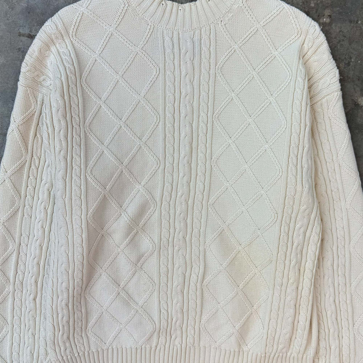 MN+LA™ LONGSLEEVE TEE SAMPLE 018
