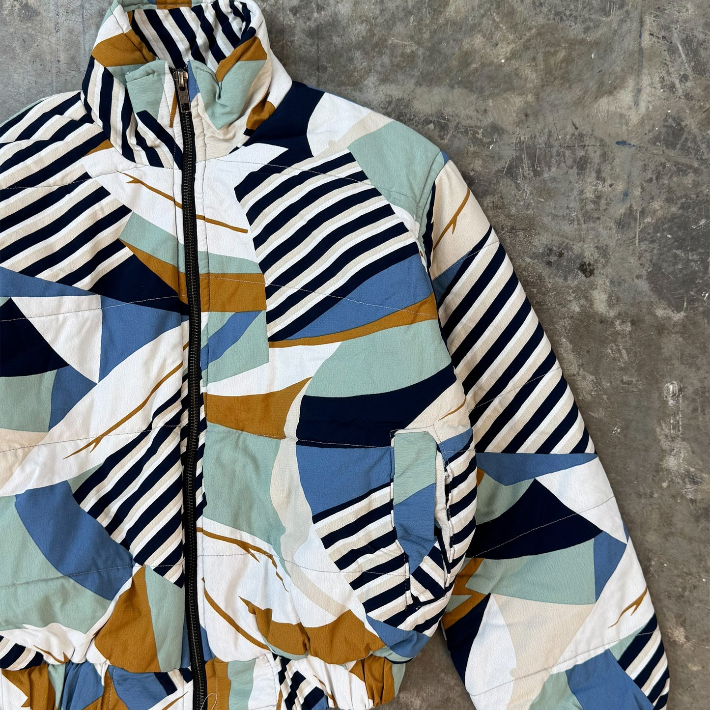 MN+LA™ JACKET SAMPLE 039