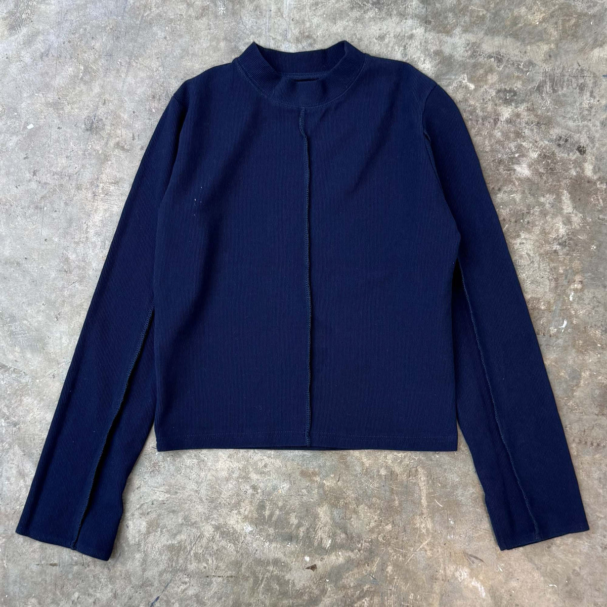 FEMME LONGSLEEVE SAMPLE 012
