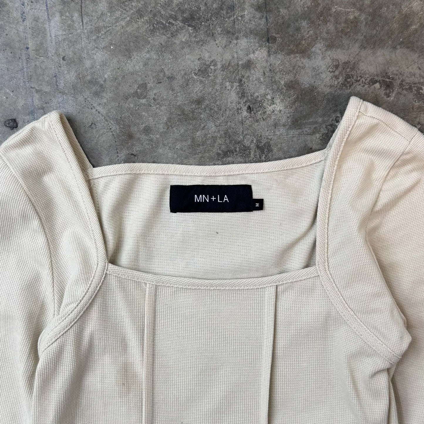 FEMME LONGSLEEVE SAMPLE 002