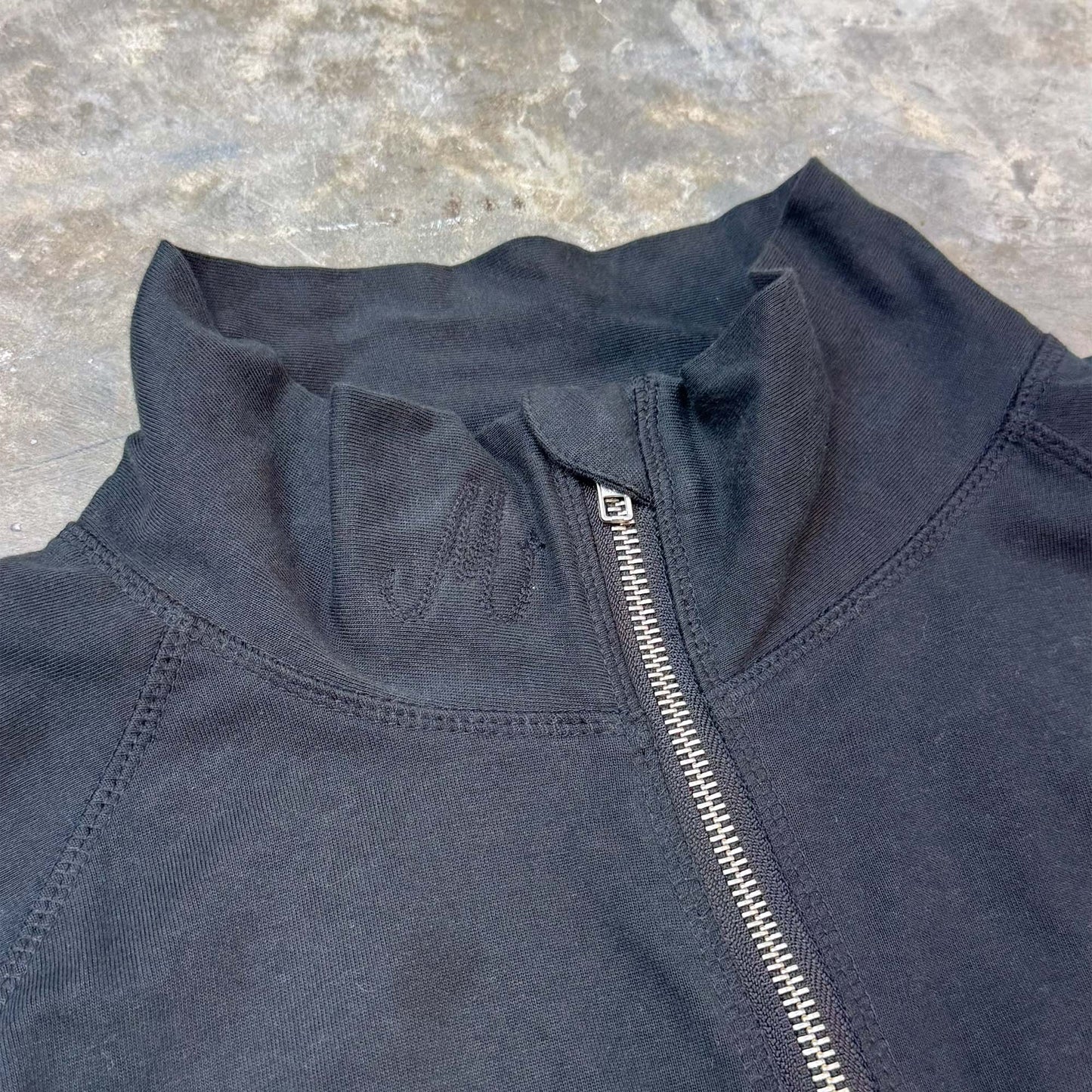MN+LA™ SWEATSHIRT SAMPLE 008