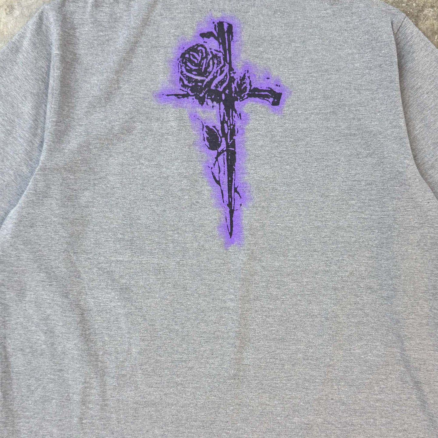 "CITY OF ANGELS" TEE IN HEATHER GREY