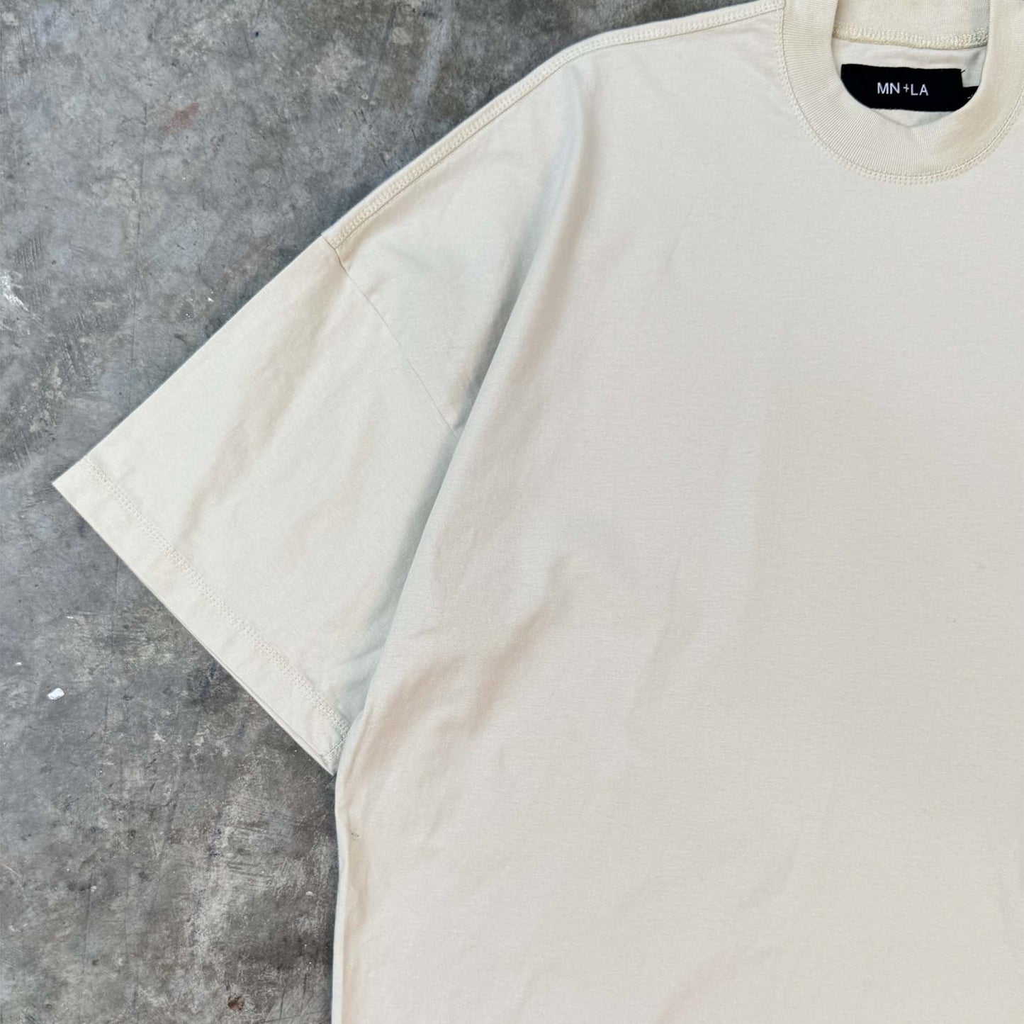VAST TEE IN OAT